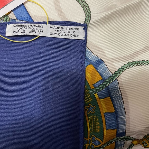 Hermes Scarf - Picture 8 of 16